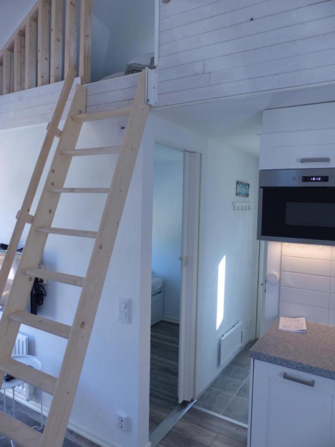 Tiny House 200 M From Kaempinge Beach Höllviken エクステリア 写真