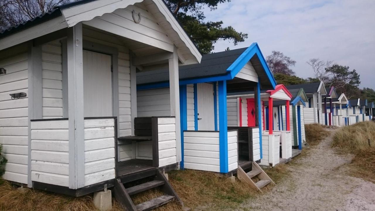 Tiny House 200 M From Kaempinge Beach Höllviken エクステリア 写真